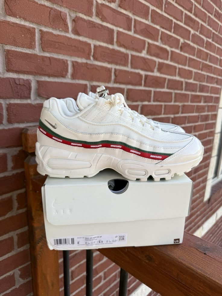 Nike Airmax 95’s x Undefeated