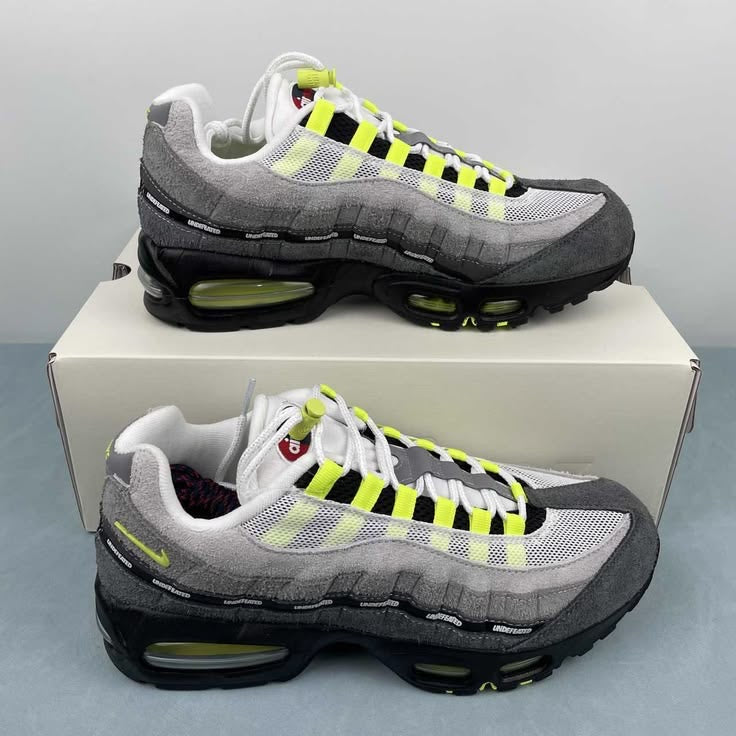Nike Airmax 95’s x Undefeated