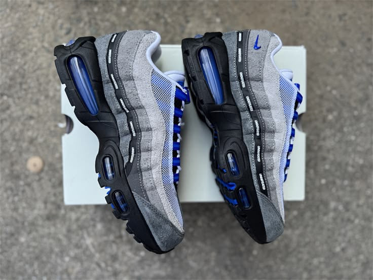 Nike Airmax 95’s x Undefeated