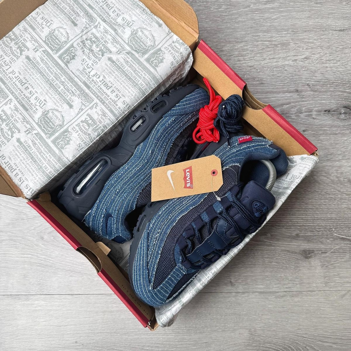 Airmax 95’s X Levi’s