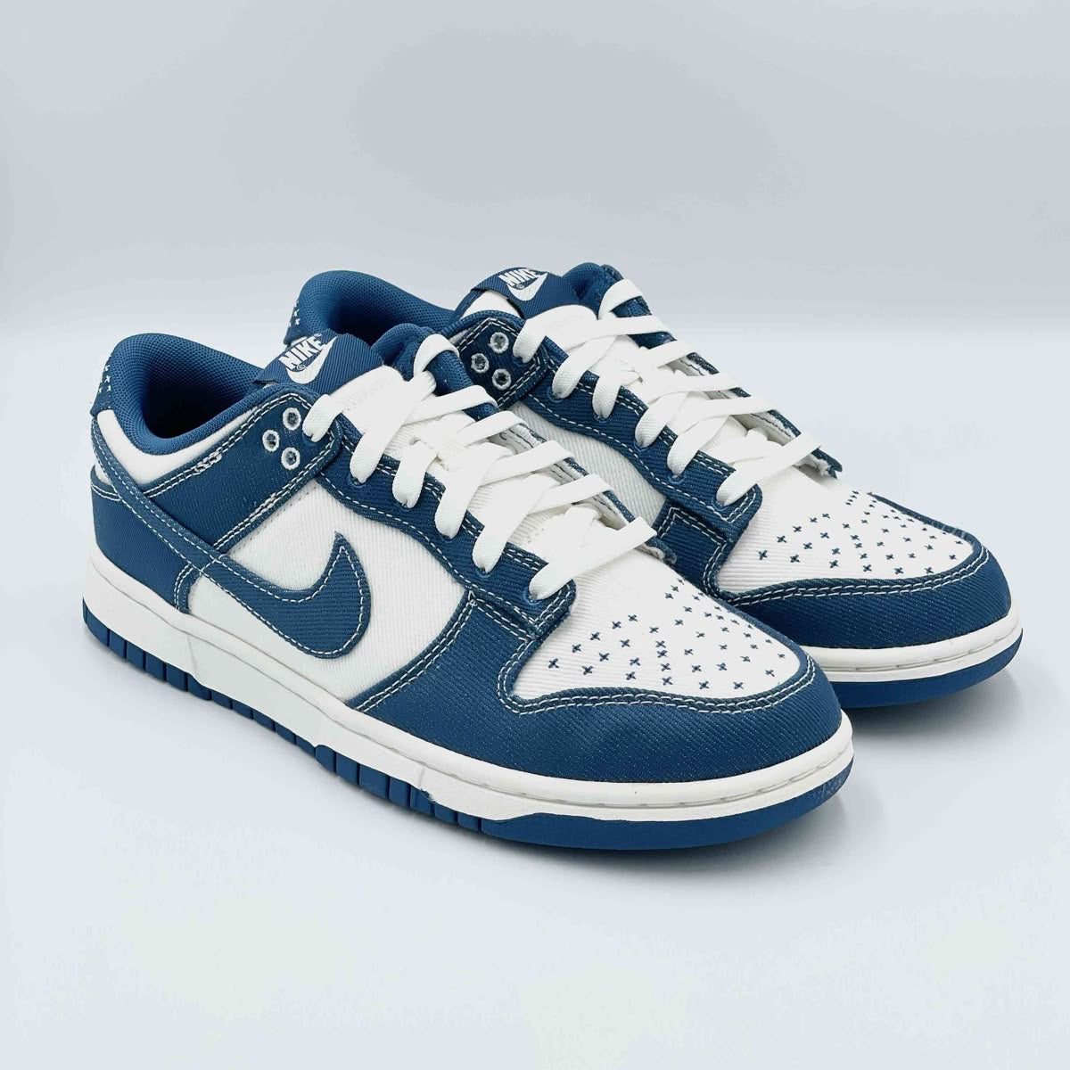 Nike Dunks Low