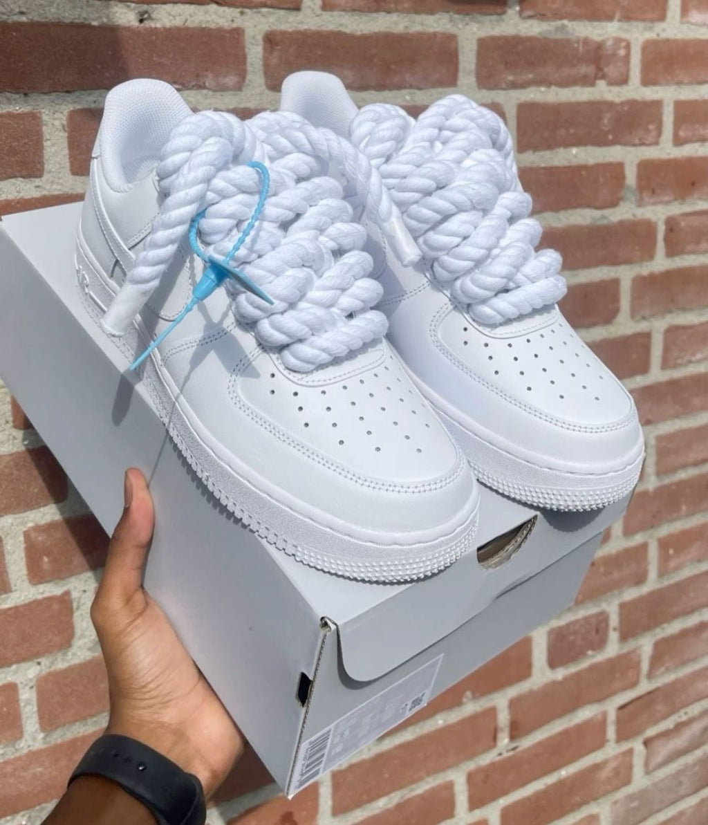 Air force 1 ropes (B&W)